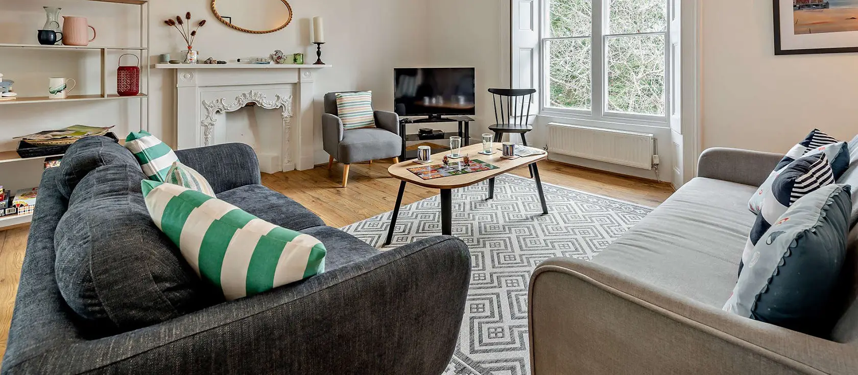 St Marys Apartment 2, Tenby is an elegant first-floor retreat in a former gentleman's residence, offering three lovely bedrooms, period features, and modern amenities. A short stroll from golden beaches & the harbour, it's perfect for family breaks.