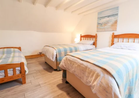 Bedroom #2 at Stable Cottage, Templeton