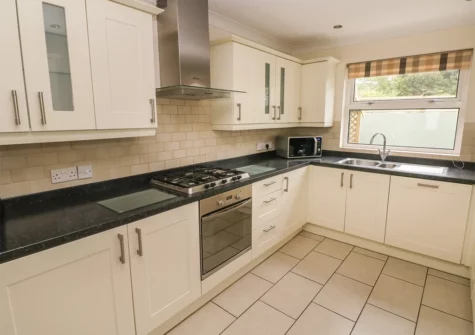 The kitchen at Stones Throw, Tenby