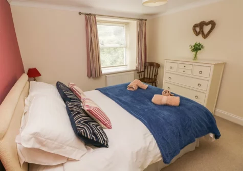 Bedroom #2 Stones Throw, Tenby