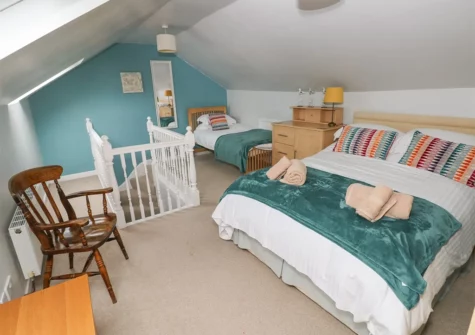 Bedroom #3 Stones Throw, Tenby