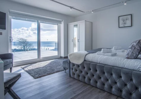 Bedroom #1 at Sunrise, Pendine