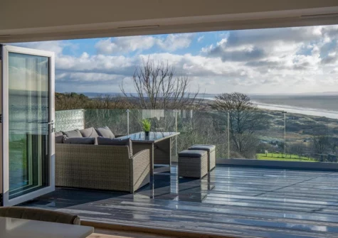 The upper patio at Sunrise, Pendine