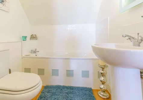 The bathroom at Tall Ships, Tenby