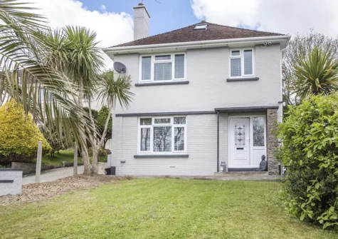 Outside The Call of the Tides, Tenby