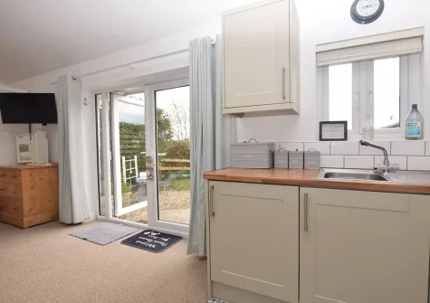 The kitchen at The Cwtch, SaundersfootThe Cwtch, Saundersfoot