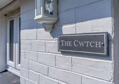 Outside The Cwtch, Saundersfoot