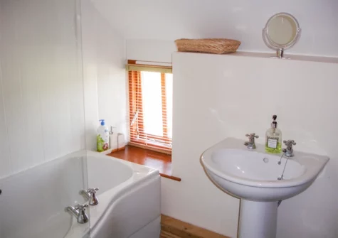 The bathroom at The Hagguard, Jeffreyston