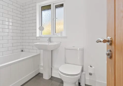 The bathroom at The Keys, Hill Mountain