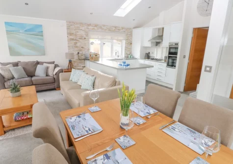 The dining area at The Lookout, Heritage Park, Stepaside