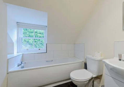 The bathroom at The New Dwelling, Tenby