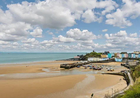 Aside from the harbour, Tenby is blessed with no less than three fabulous sandy beaches