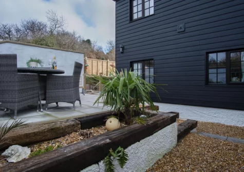 The courtyard & alfresco dining area at The Old Spa, Stepaside