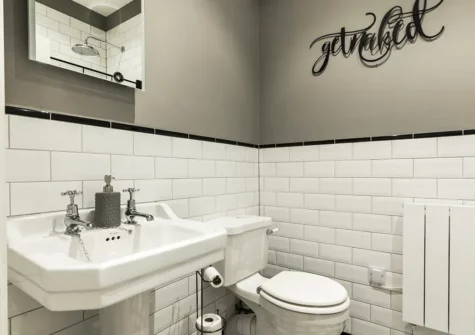 The Bathroom at The Ship Song, Tenby