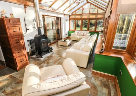 The conservatory at The Woodlands Lower Level, Kilgetty