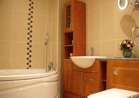 The bathroom at Tiffany House, Tenby