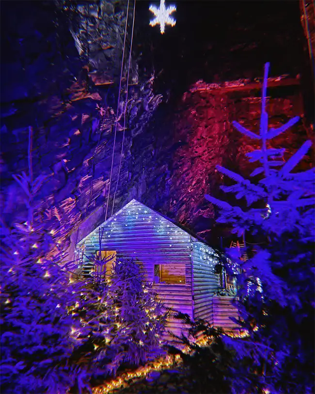 top-10-december-seek-out-santa-02