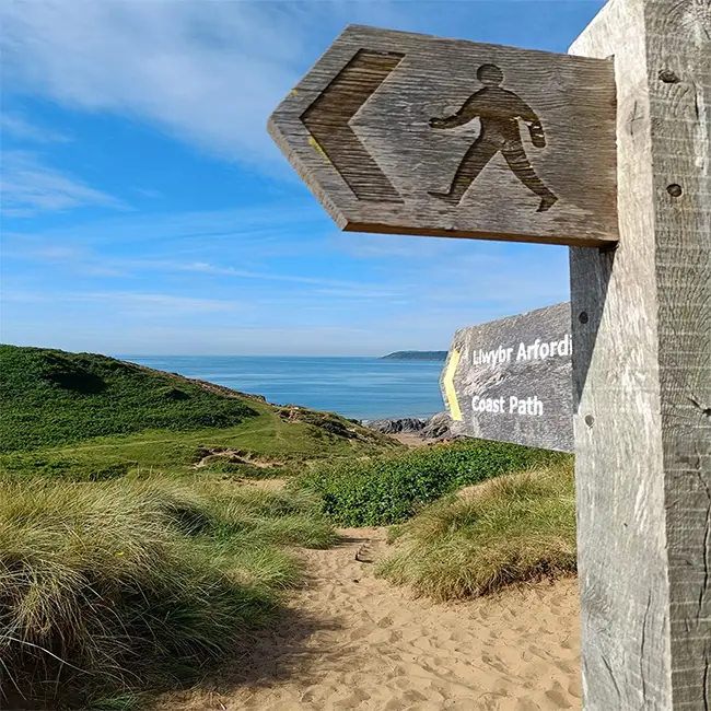 Top 10 things to do in Wales in September - Take a hike