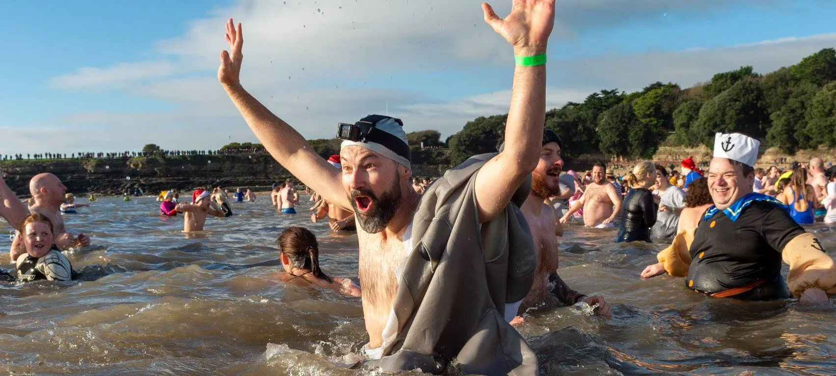 Each year thousands across Wales take to the water for New Year's Day dips. They're fantastic community events and raise a lot of money for worthy causes. In 2020 a record 2,048 swimmers and thousands of spectators braved the icy waters for the annual Saundersfoot New Year's Day Swim. The annual Barry Island New Years Day dip sees participants raising significant amounts of money money for children's hospice Tŷ Hafan.