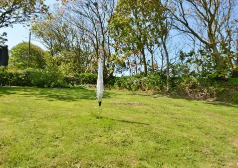 The garden at Tresare Barn, Square and Compass
