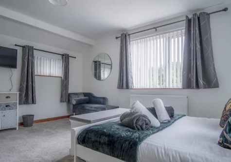 Bedroom #1 at Tucking Mill, Stepaside