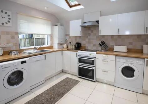 The kitchen at Ty Carreg, Tenby