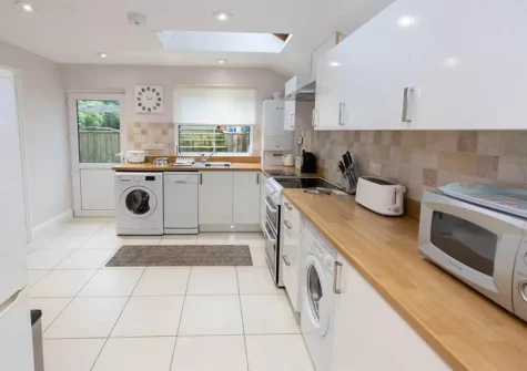 The kitchen at Ty Carreg, Tenby