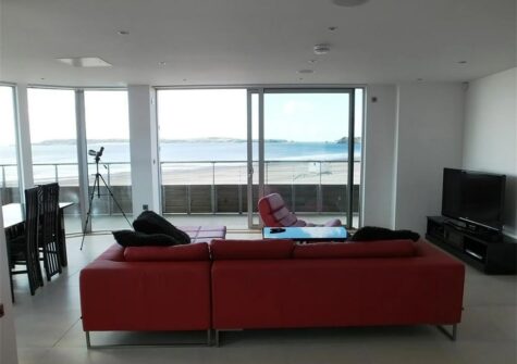 The living area at Ty Traeth, Tenby