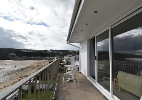 The balcony & outdoor sitting area at Waters Edge 14, Saundersfoot