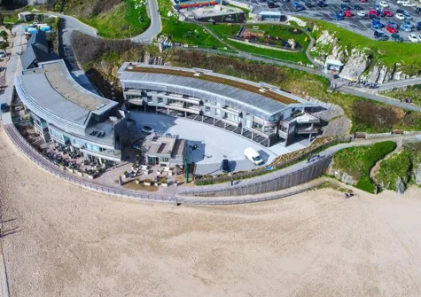 Waters Edge 15 is perfect if want a seaside holiday with everything on your doorstep, including the beach