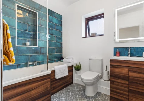 The bathroom at Woodfield House, Tenby