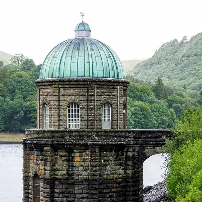 The wow of a holiday in Wales! - Welsh roads really are great for driving on